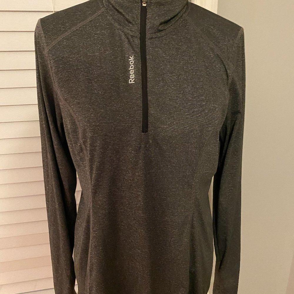 Grey Reebok Loong sleeve Pullover Workout Top